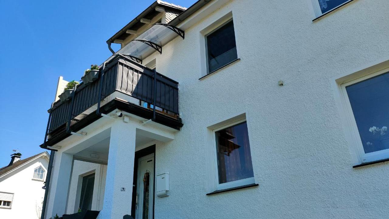 Modernes 3-Zimmer Loft Mit Balkon Hennesee 5 Min Eslohe Exterior photo